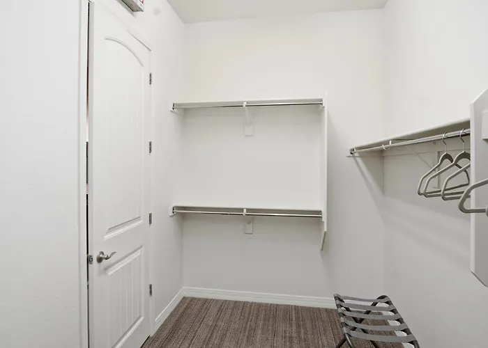 Holiday home Cozy Near Trails & Lakes